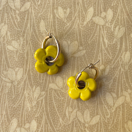 Jaune